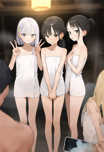 修学旅行で混浴 集合写真 100枚 +  文化祭メイド喫茶 巨乳と貧乳を比較しよう 141枚 cover
